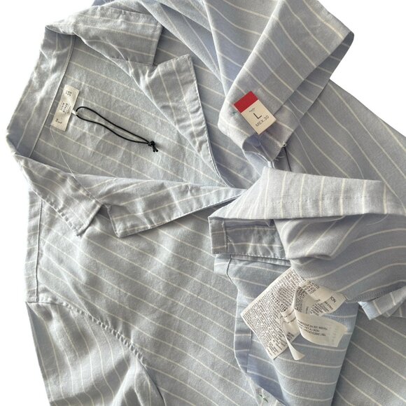 Baby Blue Striped Cropped Button down Shirt. Size L. From Lefties Spain. - Picture 8 of 8